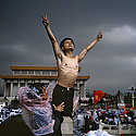 LON2153 Tiananmen Square, Beijing, CHINA. 1989. © Stuart Franklin/Magnum Photos 